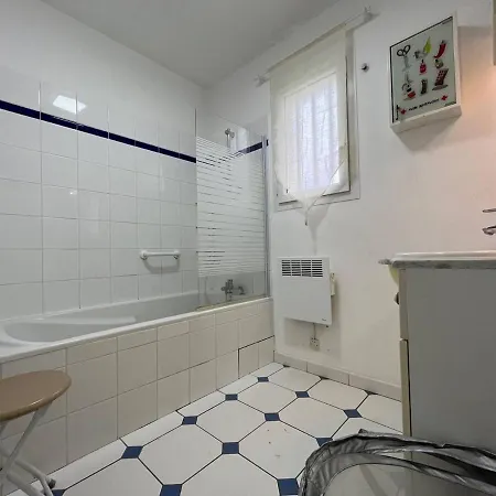 Maison 3 Pieces Pour 5 A Avec Parking - Fr-1-246a-212 Nyaraló *